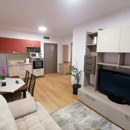 Apartman Sarah Apartman Nagyvárad Kültér fotó