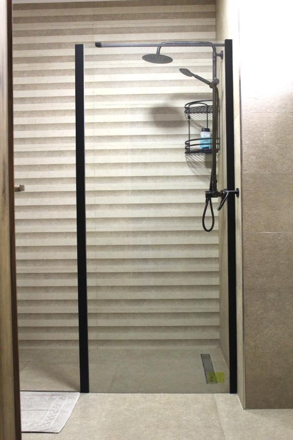 Apartman Sarah Apartman Nagyvárad Kültér fotó