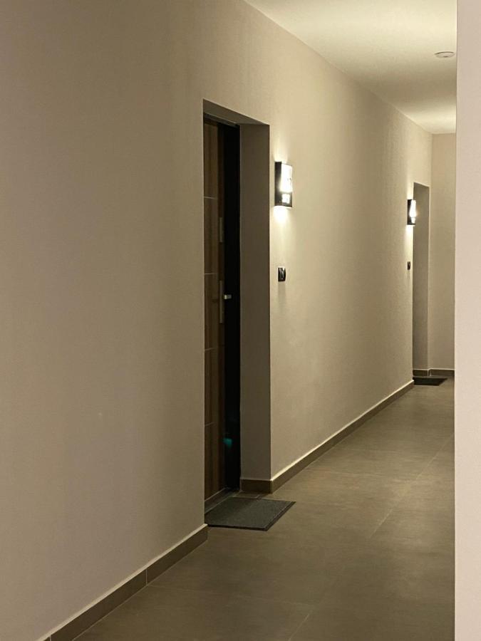 Apartman Sarah Apartman Nagyvárad Kültér fotó
