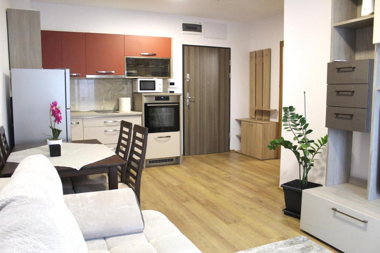 Apartman Sarah Apartman Nagyvárad Kültér fotó
