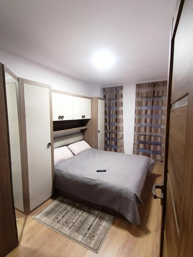 Apartman Sarah Apartman Nagyvárad Kültér fotó