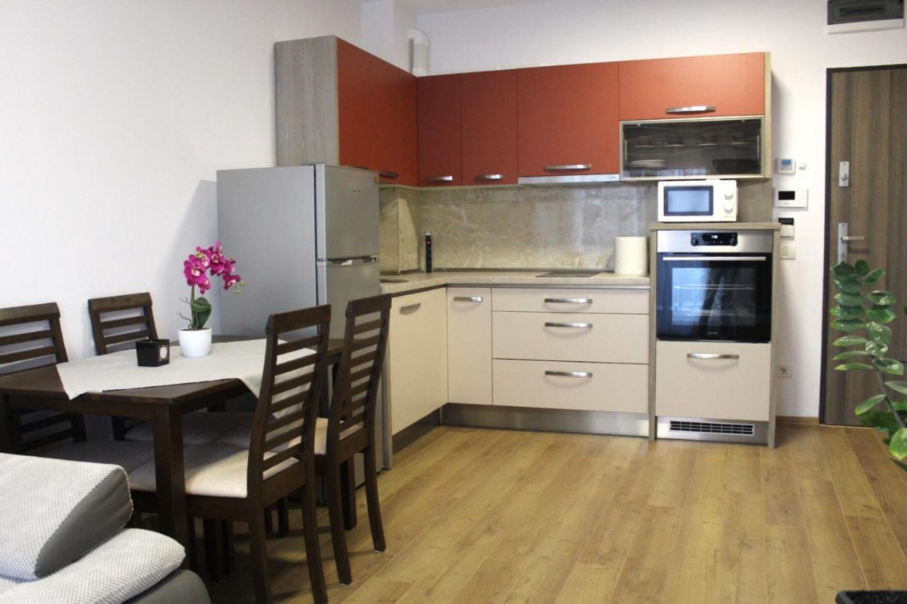 Apartman Sarah Apartman Nagyvárad Kültér fotó